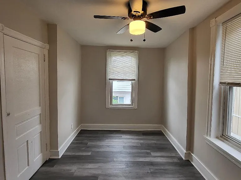 230 S Frazier St — Photo 27