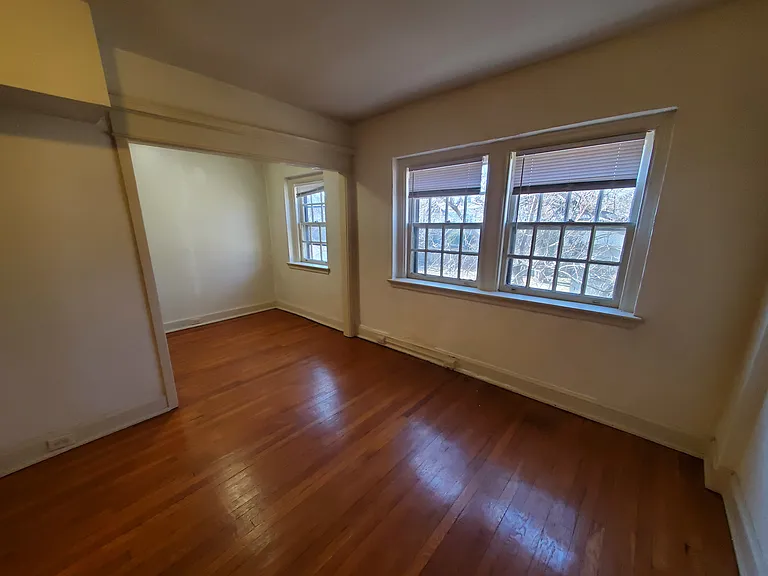 122 Argyle Rd #1 — Photo 4