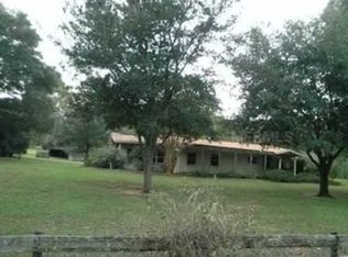 19229 Old Trilby Rd, Dade City, FL 33523