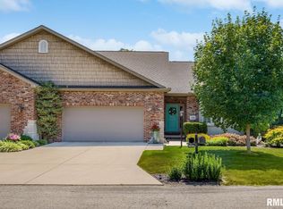 4538 N Tallgrass Rd, Peoria, IL 61615
