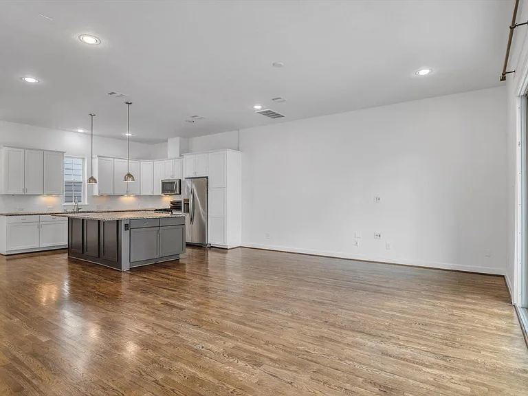 5521 Petty St — Photo 18