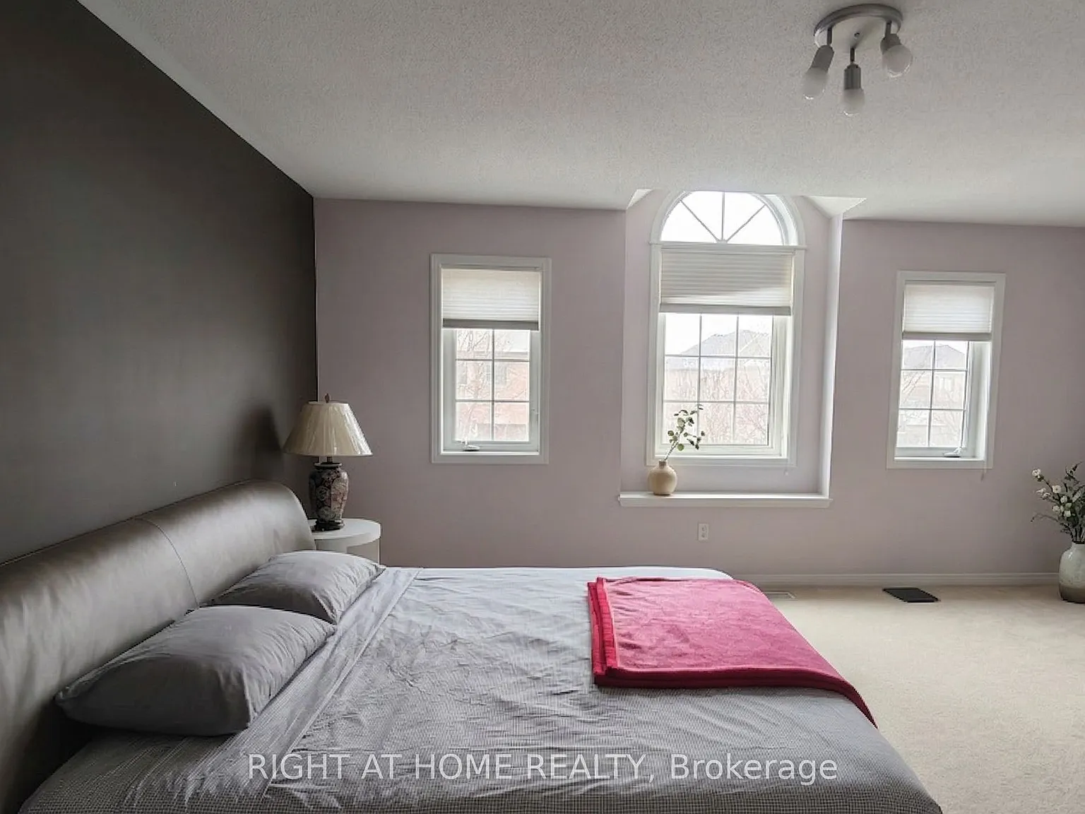 1 bed, $1,200 — Photo 2