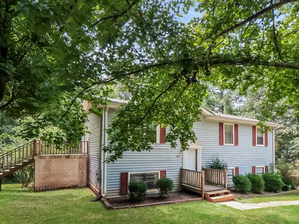 108 Country Pl, Woodstock, GA 30188
