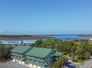 115 1st Ave NW #301, Steinhatchee, FL 32359