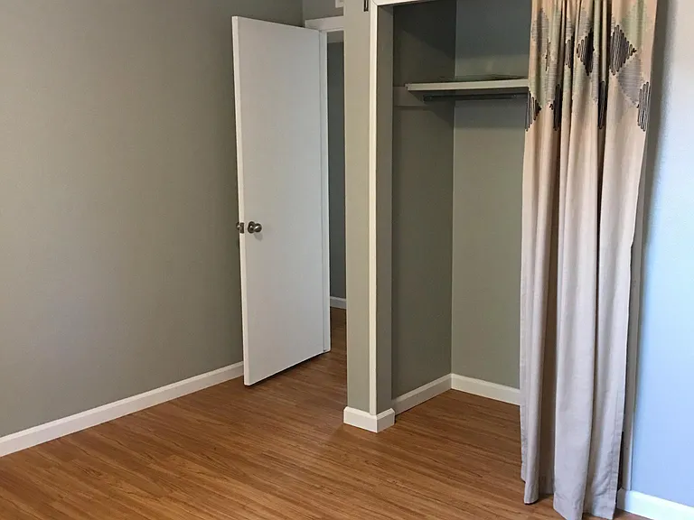 11920 Brentwood Hills Blvd NE — Photo 7