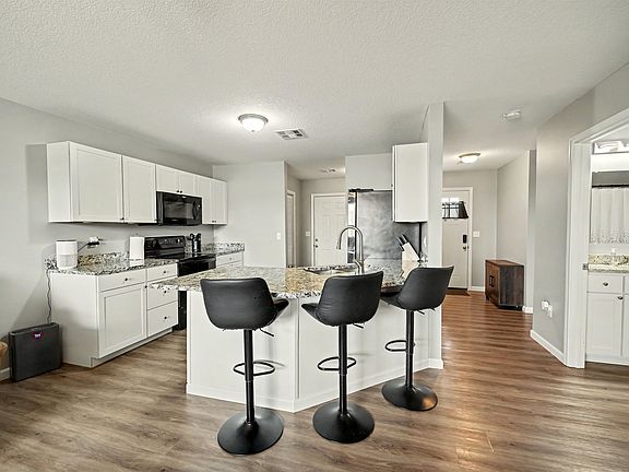 5th image of 1106 Harbor Dr
