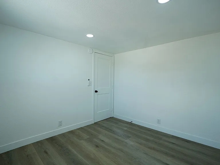 1006 Beverly Rd — Photo 10