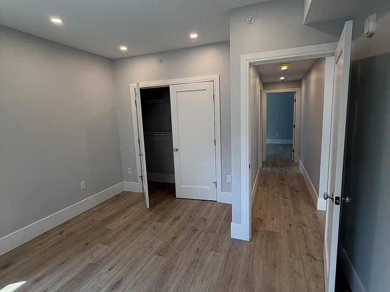 124 Kenrick St #4 — Photo 5