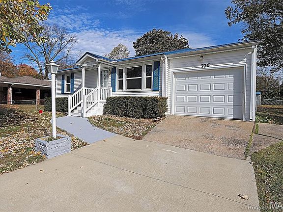 3rd image of 776 W Rodney Dr