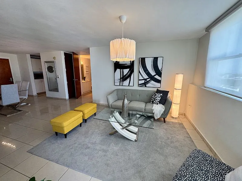 2 bed, 2.0 bath, 1200 sqft, $3,000 — Photo 4