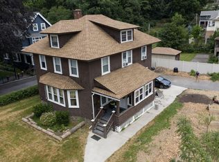 981 Pleasant St, Worcester, MA 01602