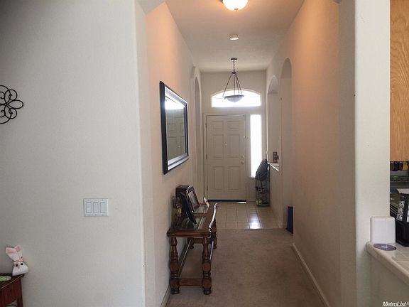3rd image of 3799 Poppy Hill Way
