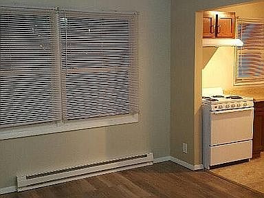 2nd image of 901 Kimberly Dr APT C