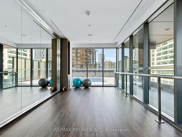 159 Dundas St E #3609 — Photo 17