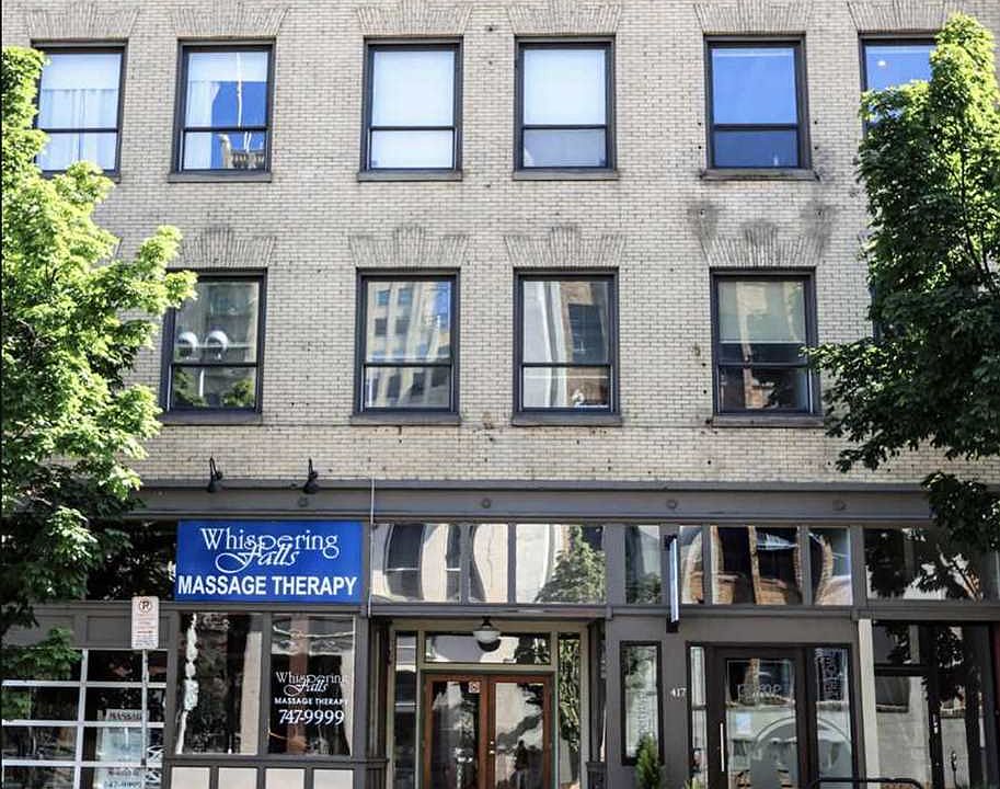 1st image of 417 W 1st Ave #250