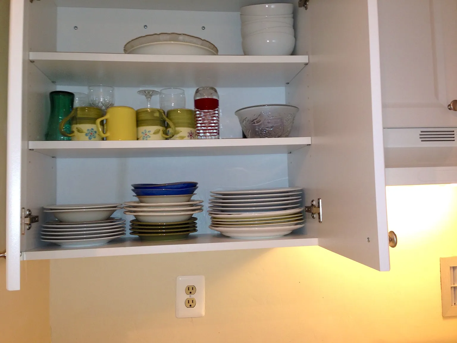 Studio, 400 sqft, $1,800 — Photo 4