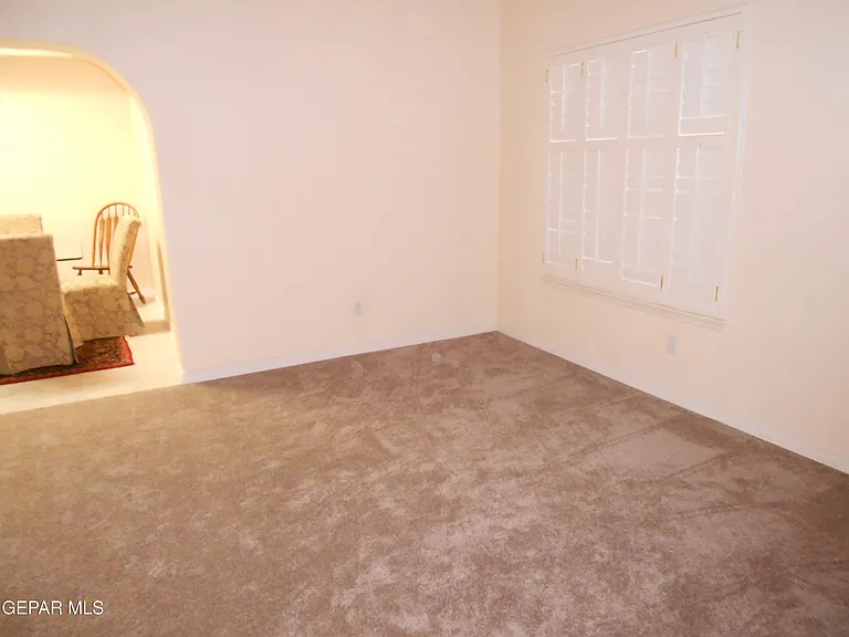 1201 Brown Ridge Pl — Photo 49