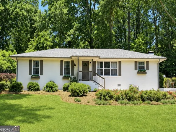 456 Seavy St, Senoia, GA 30276