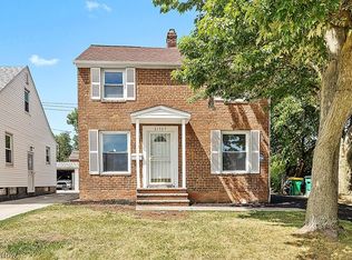 21707 Clare Ave, Maple Heights, OH 44137