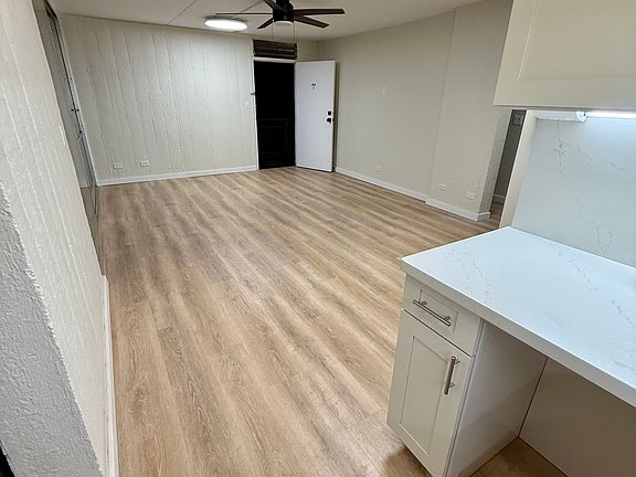 3rd image of 3055 Pualei Cir #A102