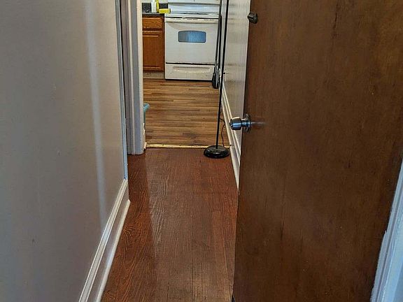 4th image of 2835 S Broad St APT 1