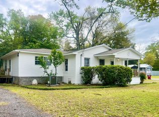 328 Dixie St, Crestview, FL 32536