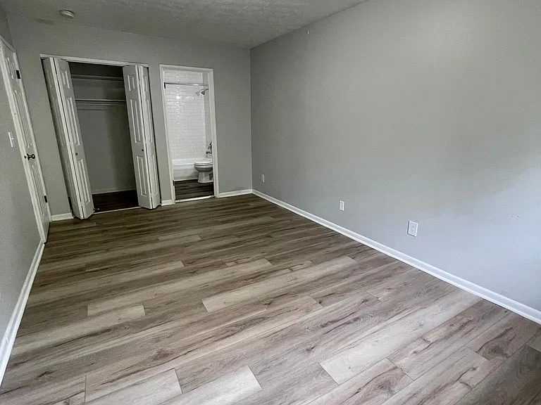 2580 Vera Ave #3 — Photo 8