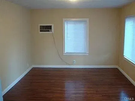 2 bed, 1200 sqft, $1,995 — Photo 3