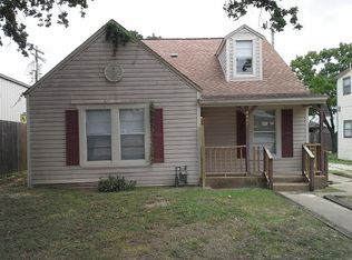 4407 College Main St, Bryan, TX 77801