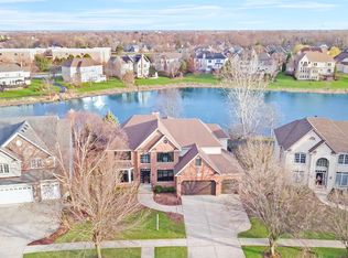 3304 Rollingridge Rd, Naperville, IL 60564