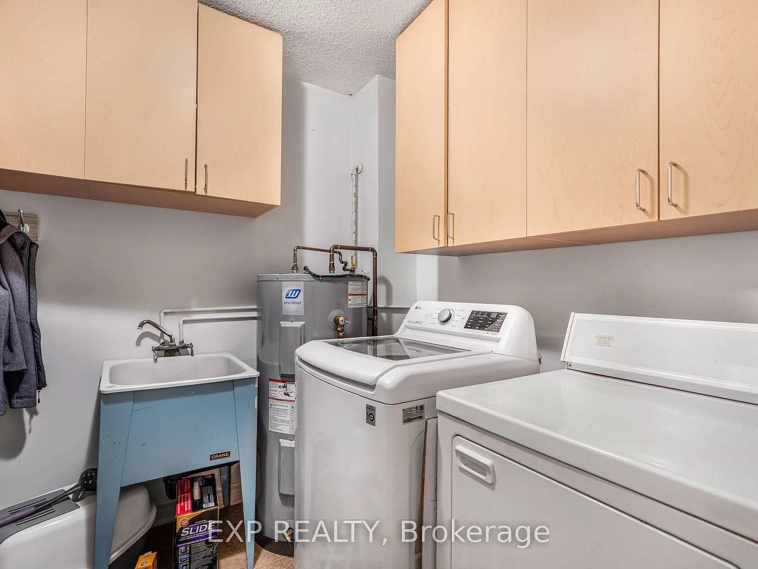2 bed, $1,950 — Photo 3