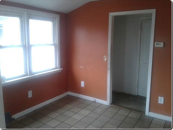 3rd image of 36 Highland Ave
