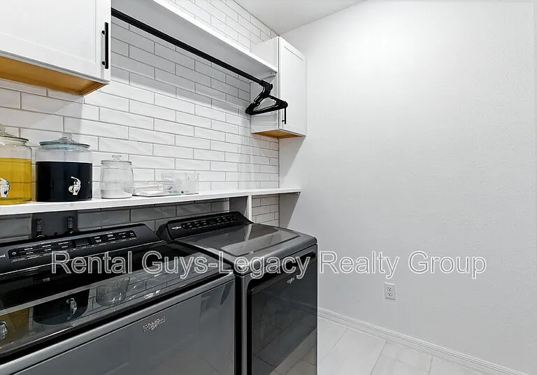 196 Red Barn Rd — Photo 17