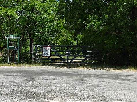 2nd image of 482 County Road 3573