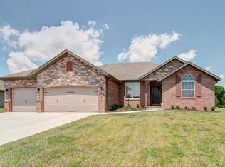 4551 W Oneida Dr, Springfield, MO 65802