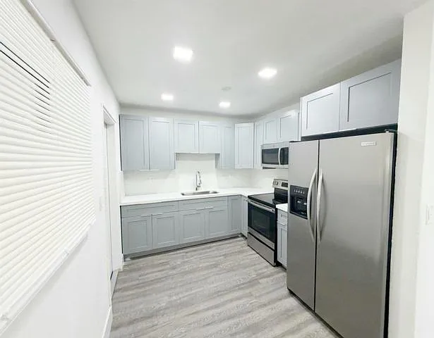 1135 NW 127th St — Photo 3