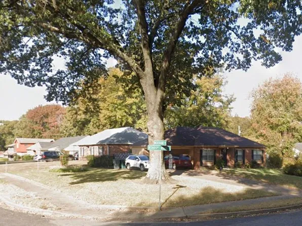 3712 Bishops Bridge Rd, Memphis, TN 38118