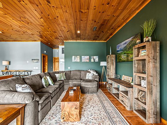 53rd image of 3829 Island View Rd