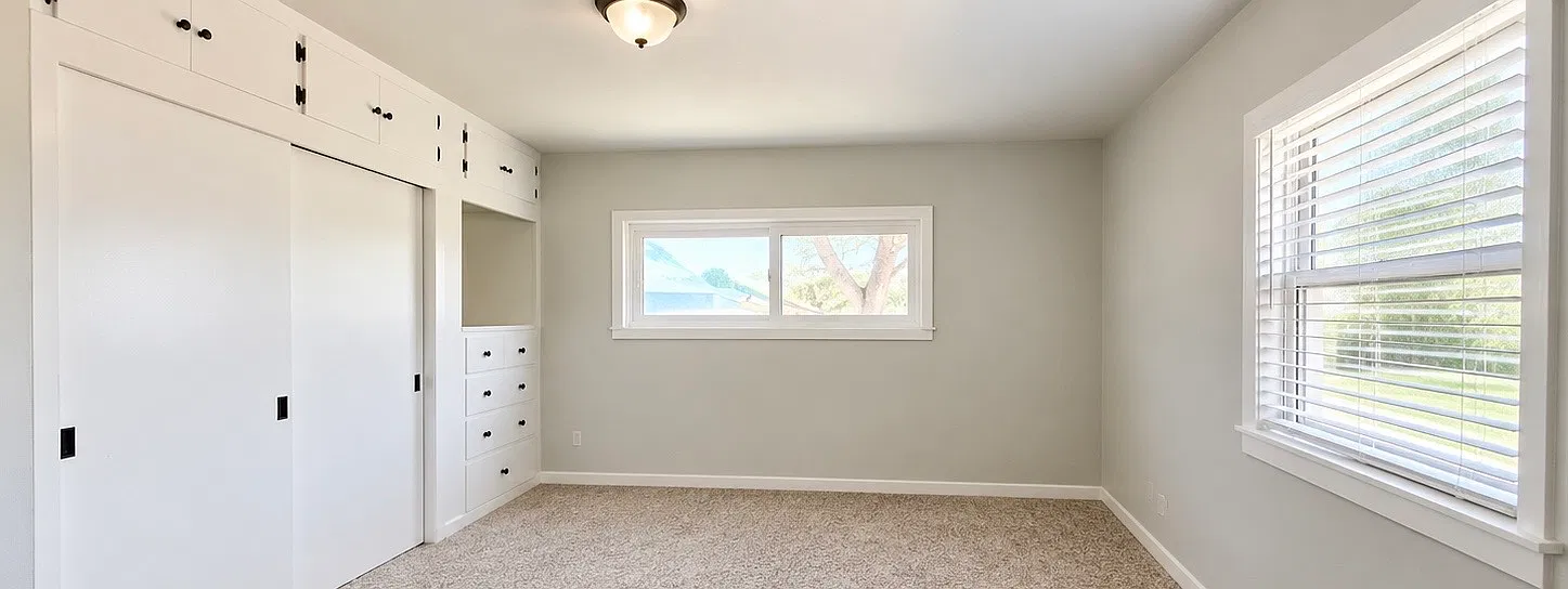 3 bed, 1.5 bath, 1221 sqft, $1,300 — Photo 3