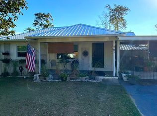 707 Morgan Ave, Chattahoochee, FL 32324