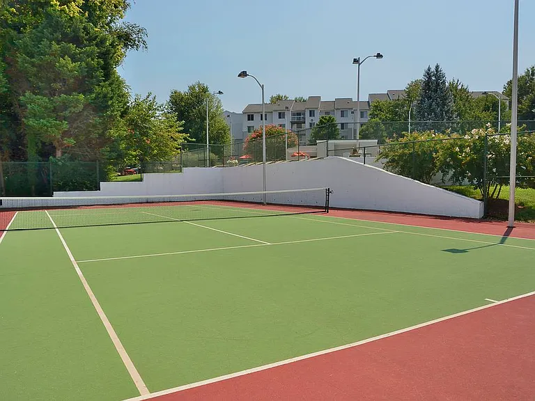 Resident tennis court