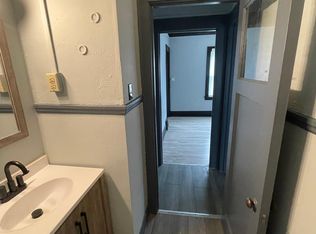 16105 Greyton Rd APT 2, Cleveland, OH 44112