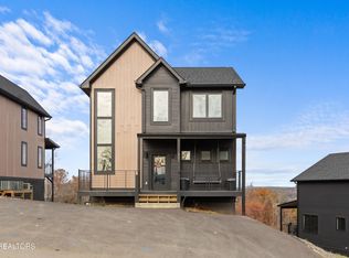 507 New Venture Way, Sevierville, TN 37876