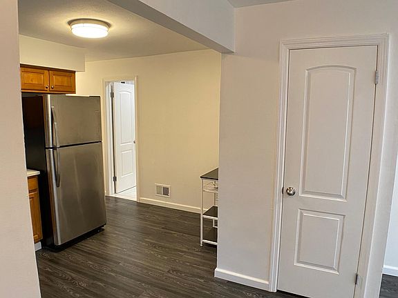 2nd image of 231 Evergreen St