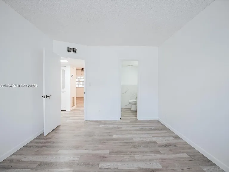 2041 NW 81st Ave #427 — Photo 5