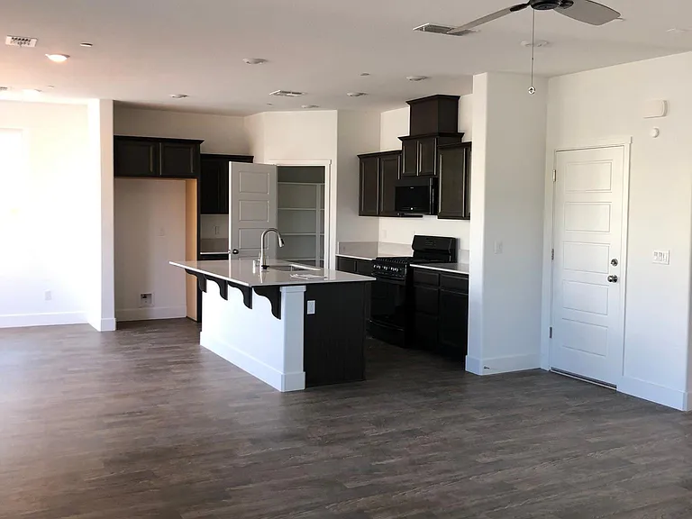 2455 Explorador Dr — Photo 5