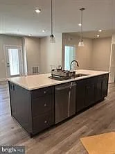 10391 Resort Rd #V — Photo 8