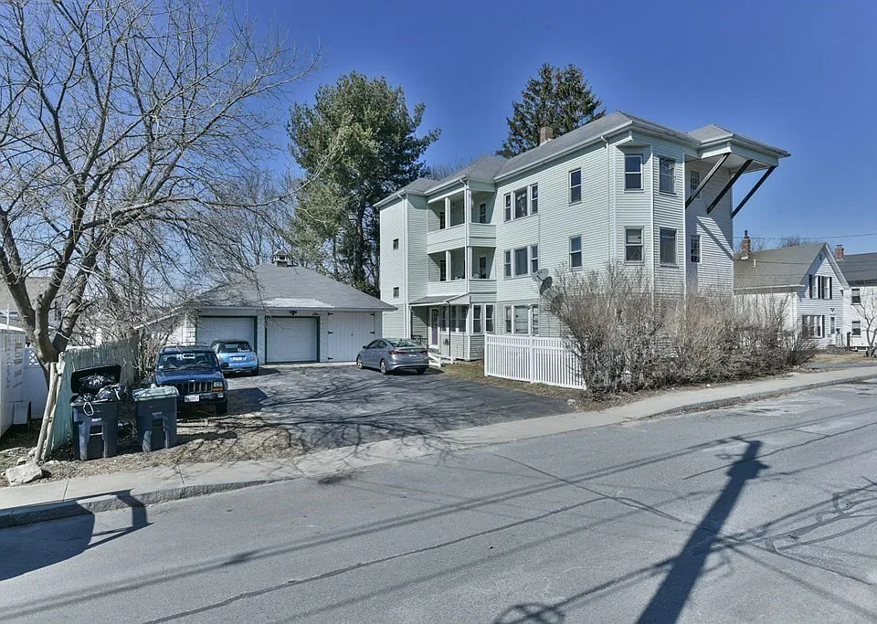 50 Elm St #2