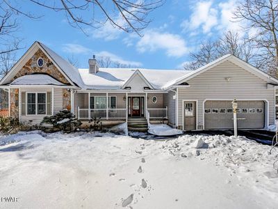 108 Mountain View Dr, Lords Valley, PA, 18428
