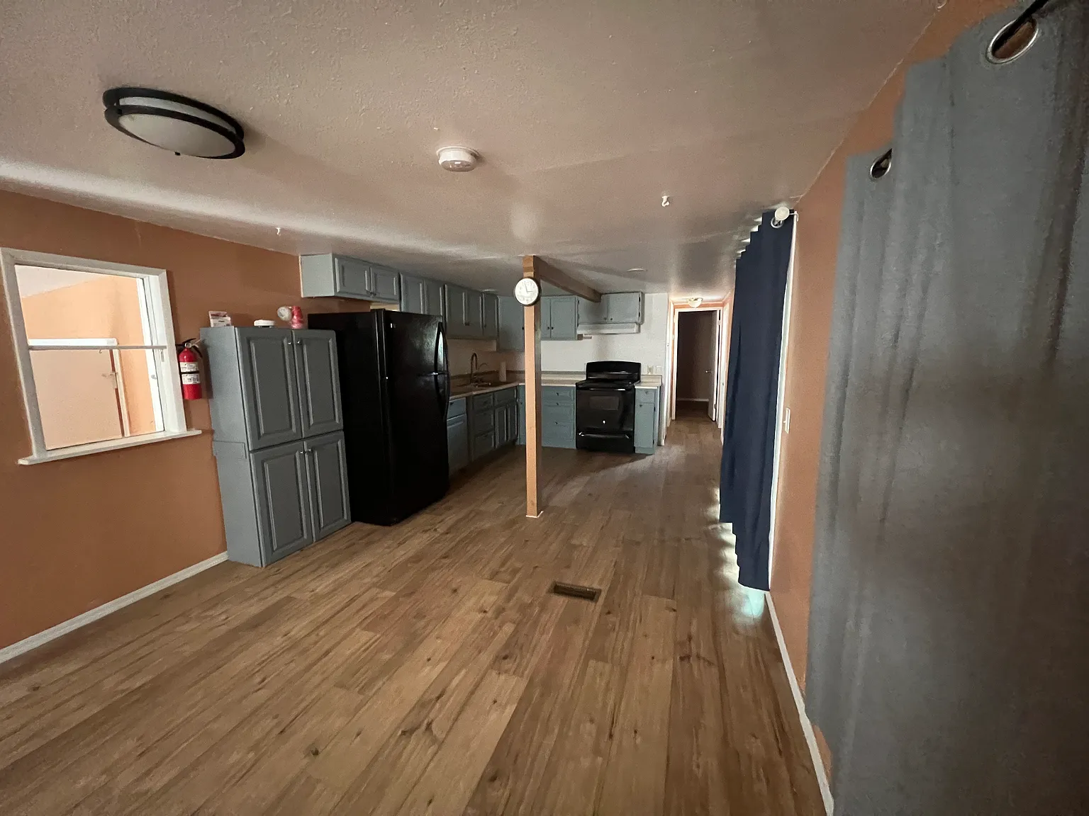 2 bed, 1026 sqft, $1,700 — Photo 3